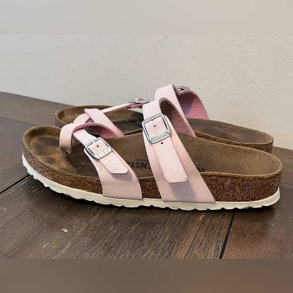 Birkenstock Shoes - Birkenstock Mayari Sandals size 37 Women’s size 6